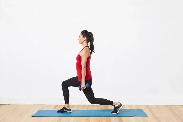 Dumbbell lunge