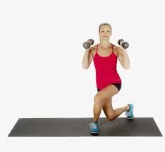 Curtsy Lunge With Biceps Curl