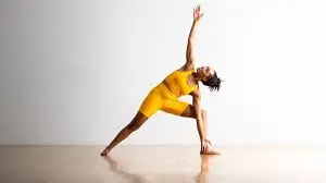 Extended Side Angle Pose